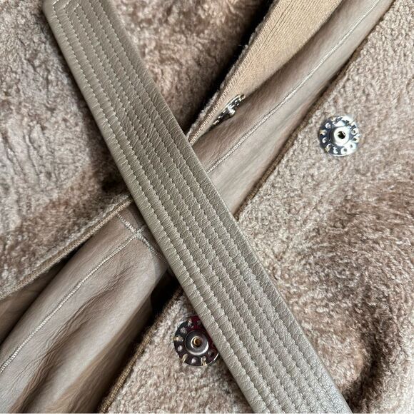 Jenni Kayne Yves Taupe Lamb Shearling 3/4 Sleeve Coat - Picture 13 of 16